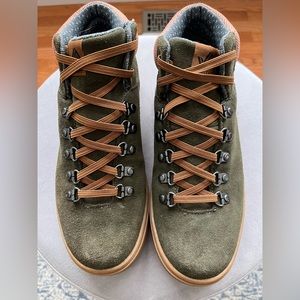 Forsake Lucie Mid Boot